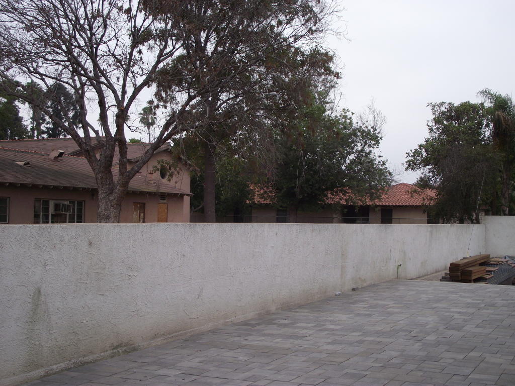 image011