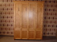 brittany-murphy-beds-13