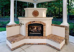 20070412magoutdoorfireplace_450